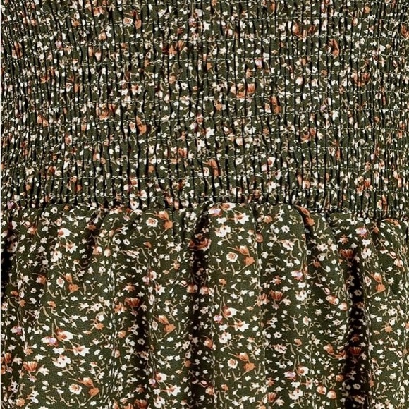 Long Sleeve Crewneck Floral Print Smocked Ruffle Hem Peplum Blouse - S - Picture 3 of 4